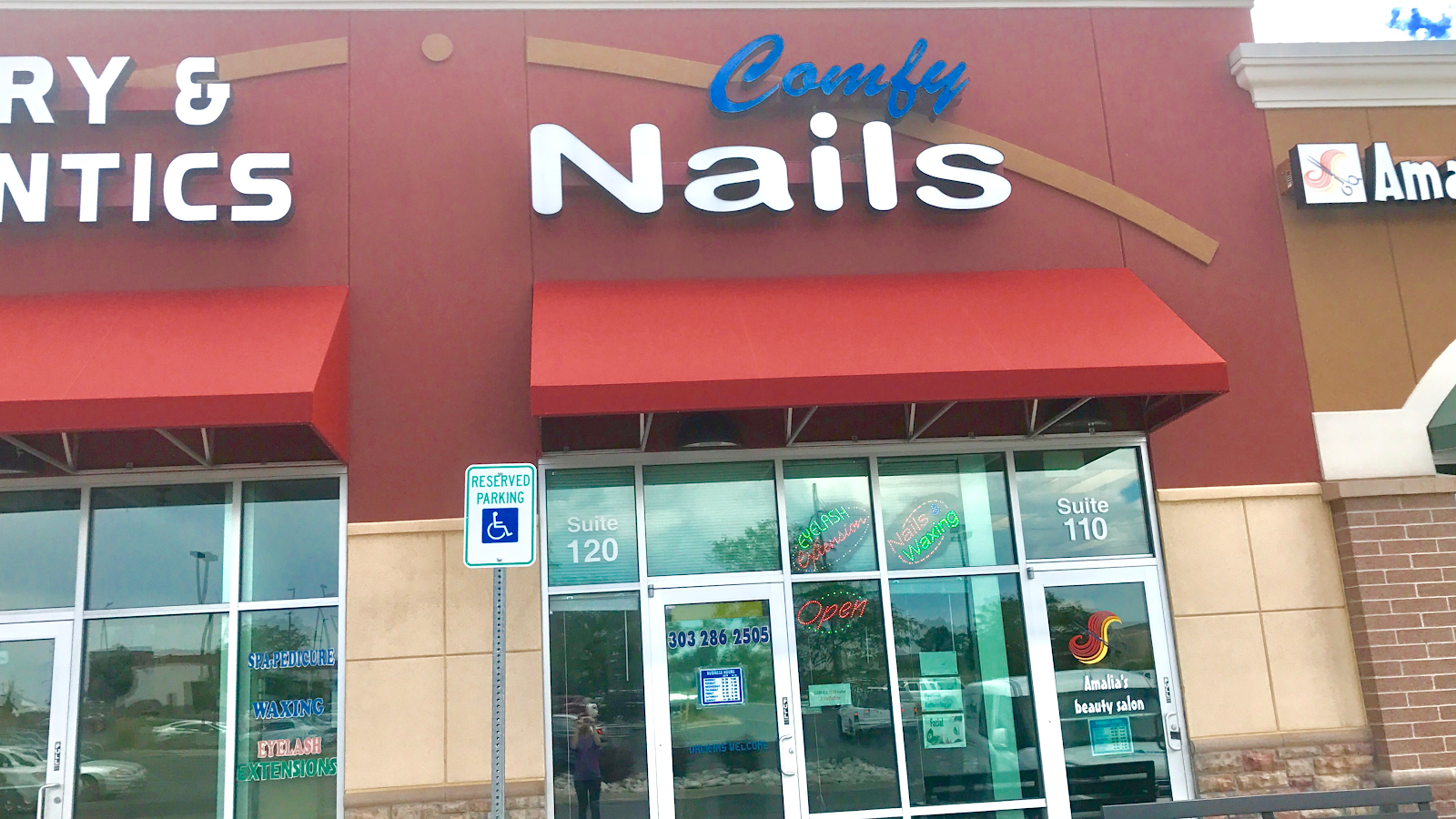 Comfy Nails nail photo 1